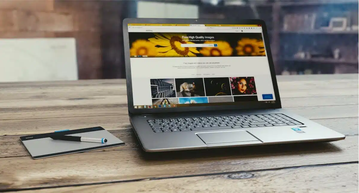 gaming laptop